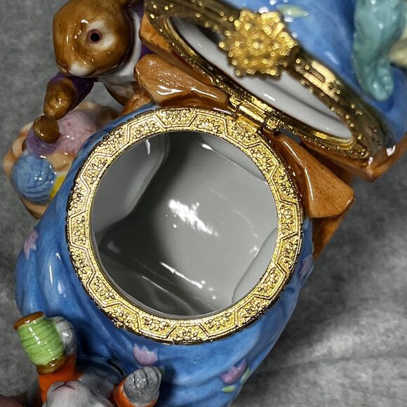Hand Painted Porcelain Bunny Trinket Box Easter Rabbit Knitting Collectible Gift - Picture 7 of 8